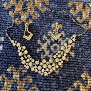 Vintage cubic zirconia necklace and earring set!